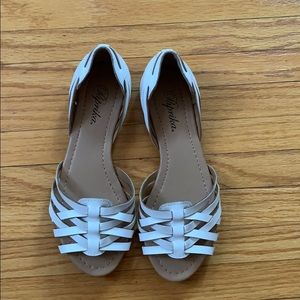 Paprika white sandals